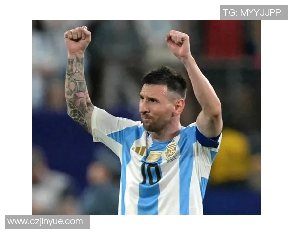 足球场上的风之子那些能够带球跑动的足球明星们的精彩瞬间与传奇故事